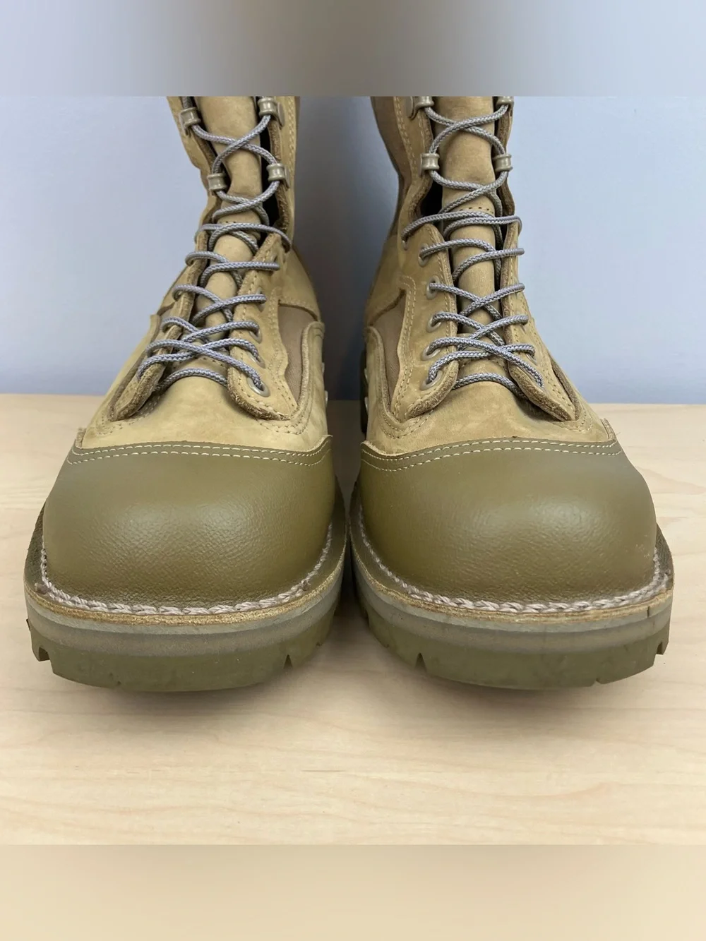Danner Men’s Size 11.0 R USMC RAT HOT Coyote Combat Military Boots Soft Toe
